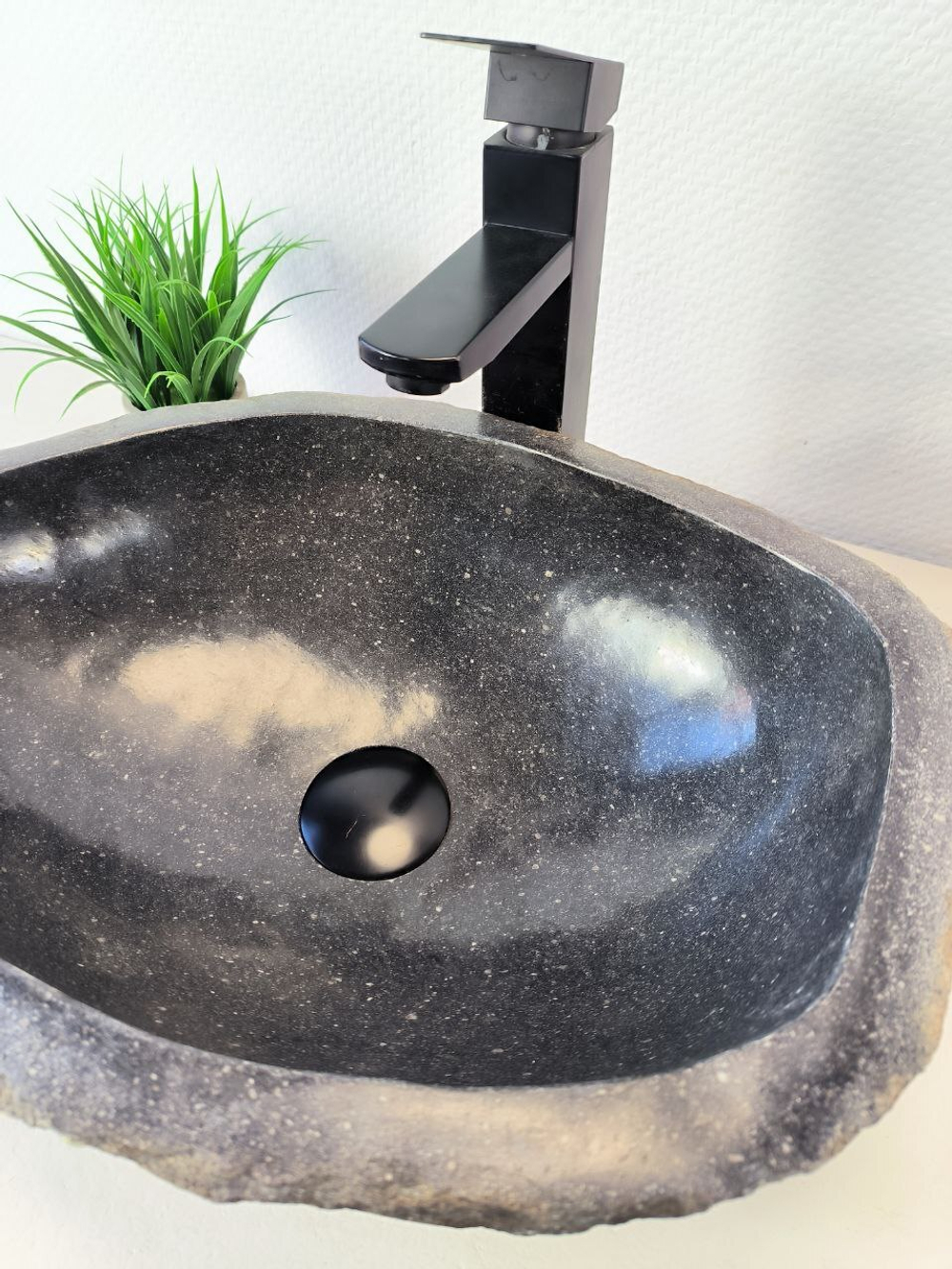 Раковина из речного камня RS-65962 45х34х15 из натурального камня