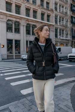 ZARA КОРОТКИЙ ПРИТАЛЕННЫЙ АНОРАК WATER REPELLENT WINDPROOF, ЧЕРНЫЙ