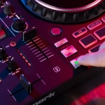 DJ-контроллер Numark "Mixtrack Pro FX", для Serato, 6" джоги