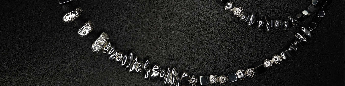 Свет не приходит извне — он зажигается внутри.