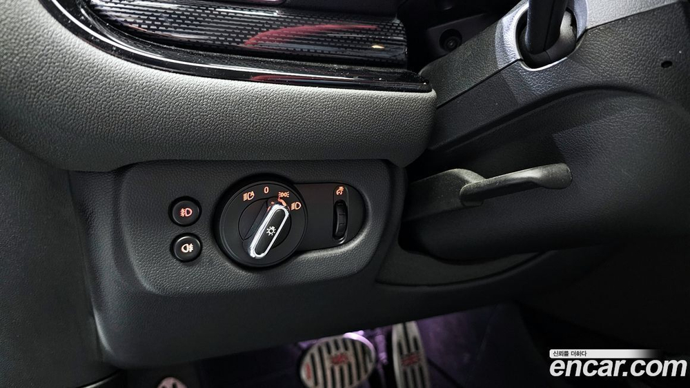 Mini Cooper Clubman High (09.2019)