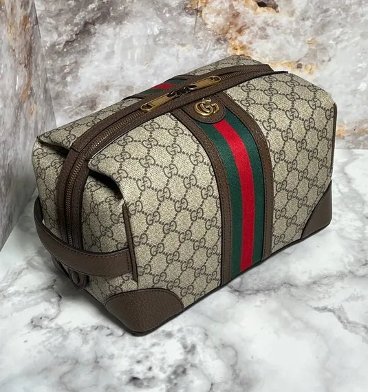 Косметичка Gucci GG Supreme Savoy