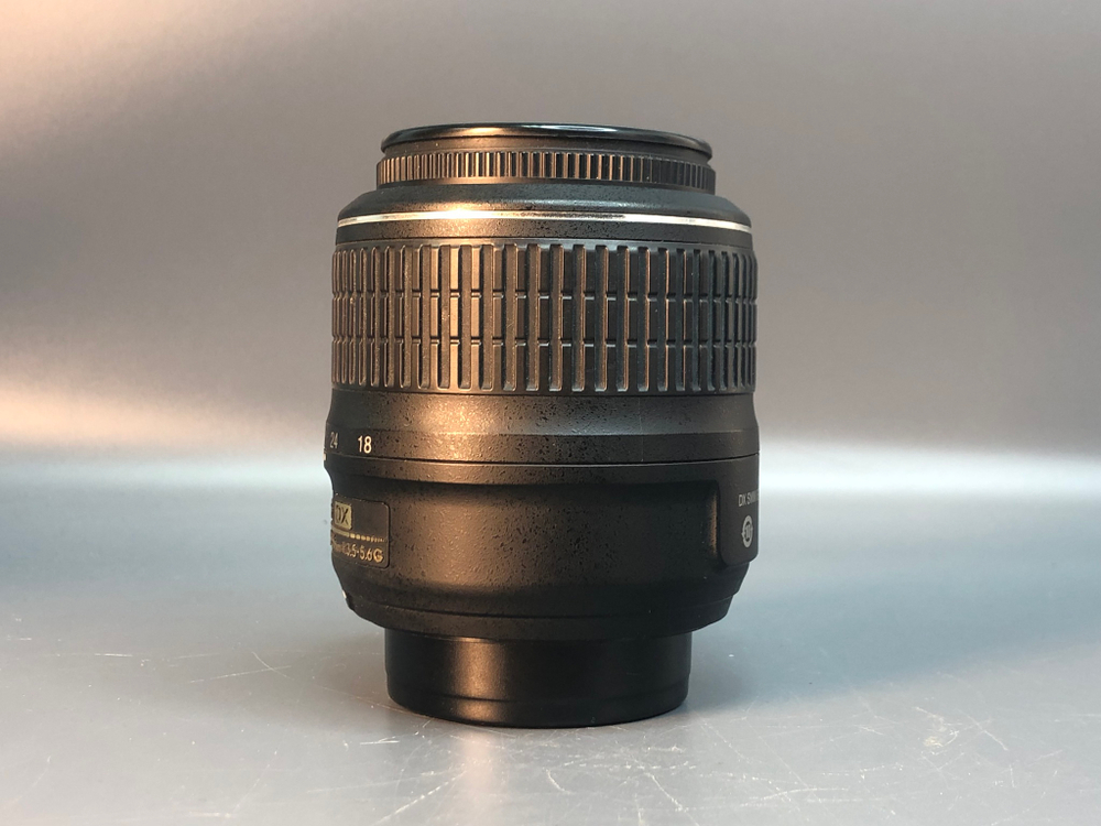 Nikon D3100 Kit 18-55mm, 20600 кадров пробега