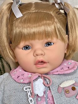 Кукла Berbesa мягконабивная 62см DULZONA в пакете (8059K)