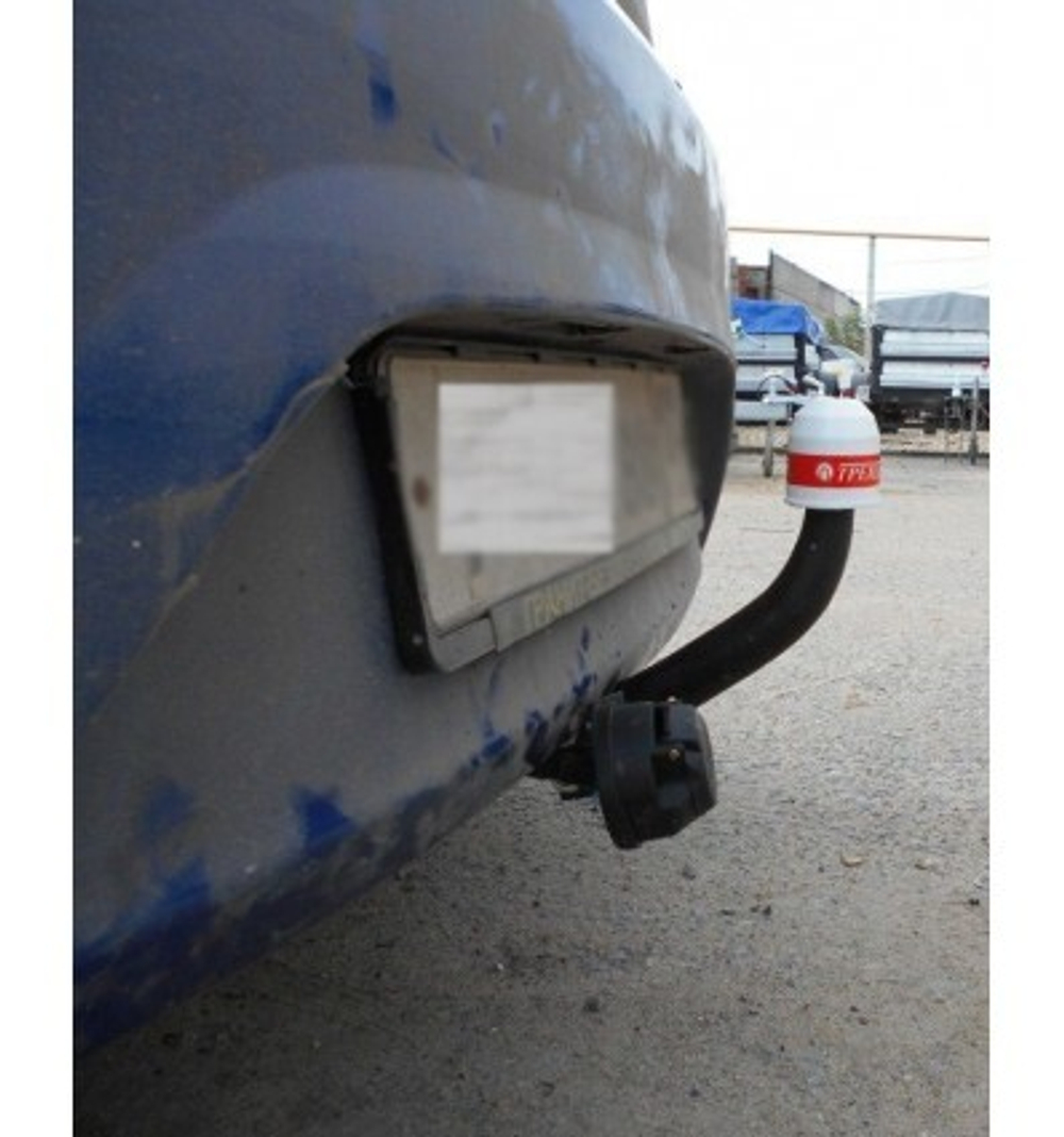 Фаркоп Трейлер 7240 на Hyundai Solaris (4/5dr.) седан/хэтчбек 2010-2015гг./Kia Rio III (4dr.) седан 2011г.-(паспорт и сертификат в комплекте)(без электрики)