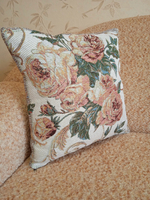 Декоративный гобеленовый чехол для интерьерной подушки Розарий 38*38