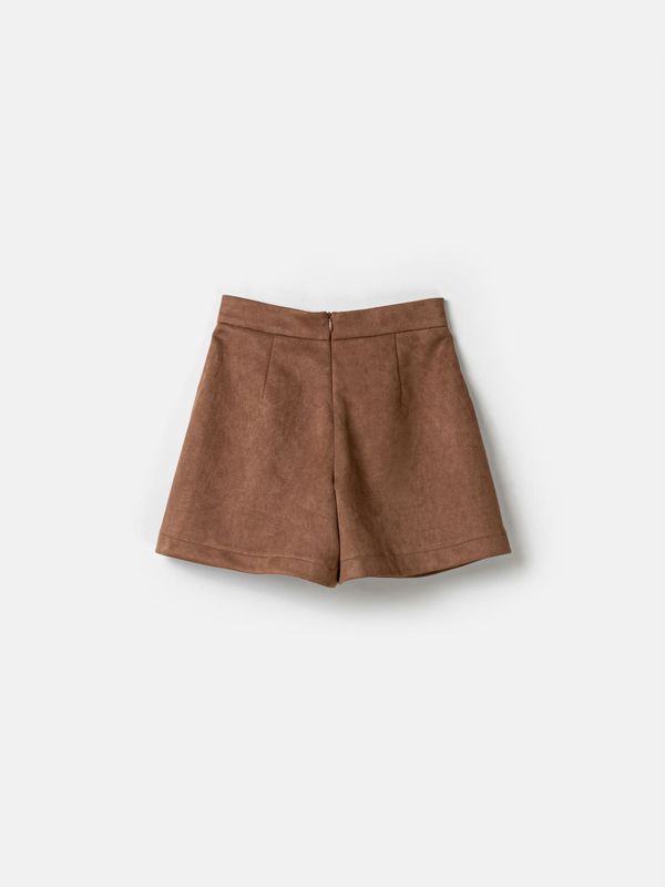 Шорты замшевые 