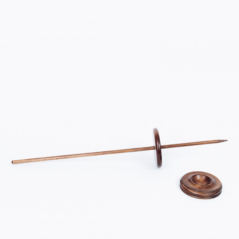 Веретено новахо со специальной базой из дерева сосна и с основанием. Art of Siberia. B62