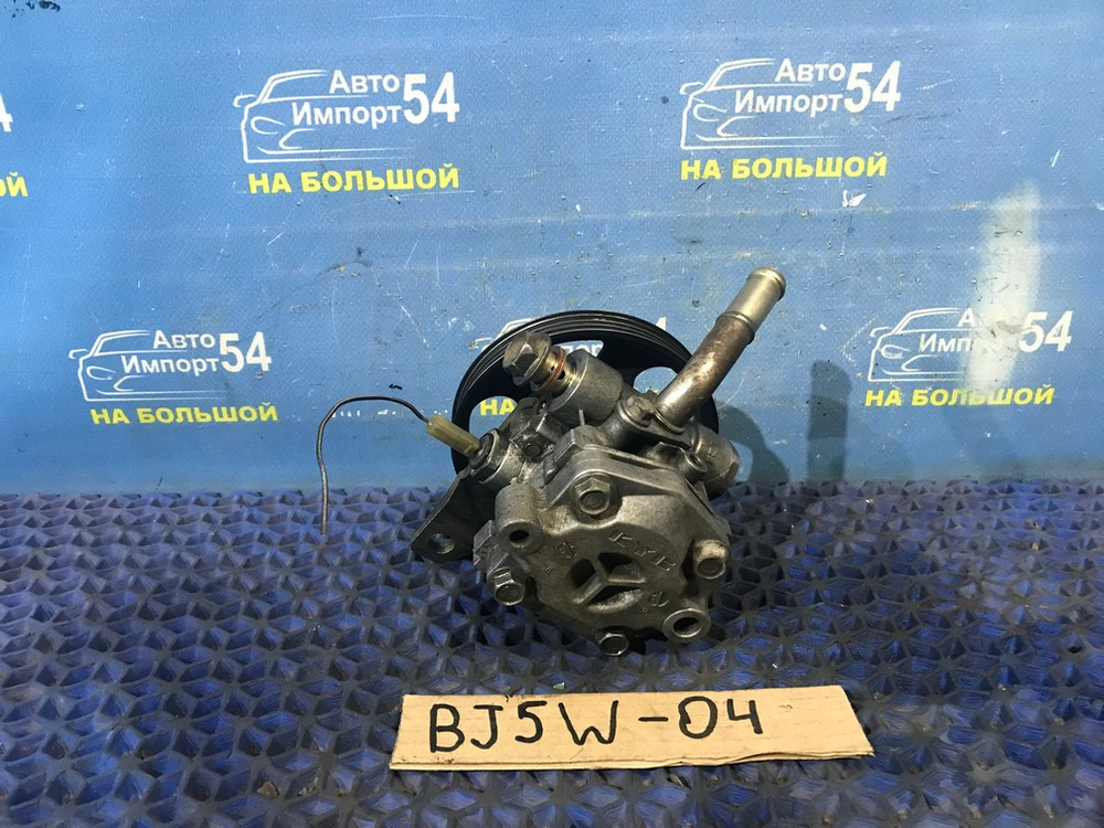 Насос ГУР MAZDA FAMILIA 1999