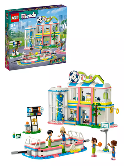 Конструктор Лего Френдс Спортивный центр Хартлейк-Сити | LEGO Friends Sports Center 41744 832 детали (8+)