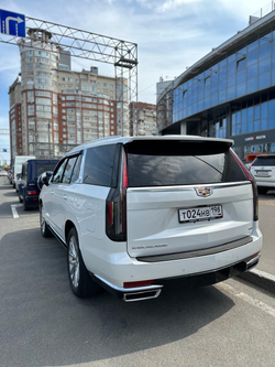 Cadillac Escalade, 2022