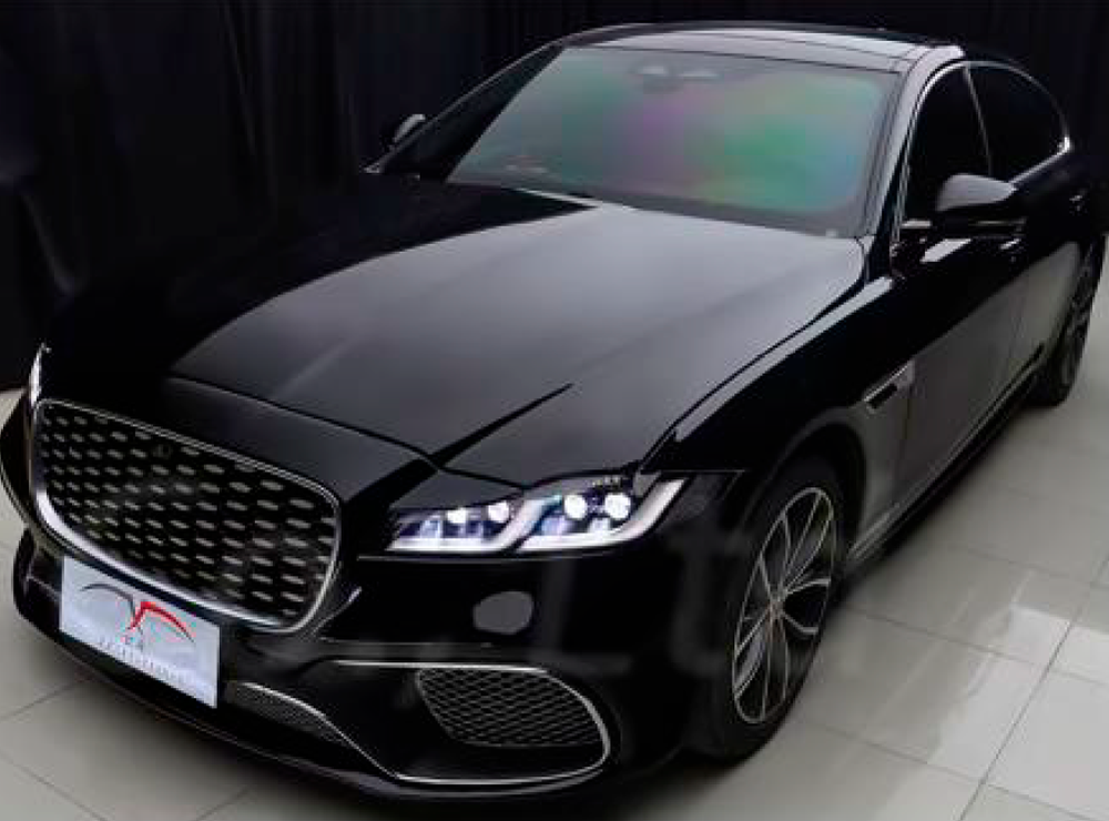 Обвес в стиле Maybach для Jaguar XF 2016-2019 Ягуар