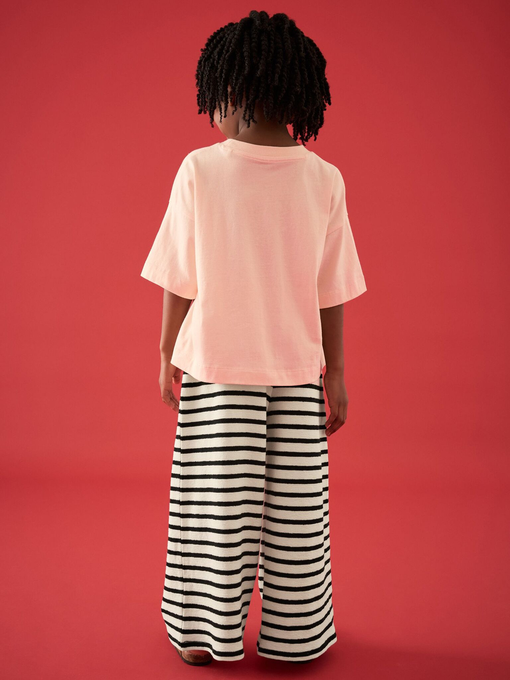 Футболка и брюки в комплекте для девочки Next E45-357, Молочный, Черный, Персиковый