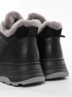 Кроссовки зимние