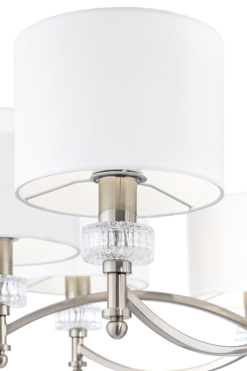 Люстра Maytoni MOD014CL-08N