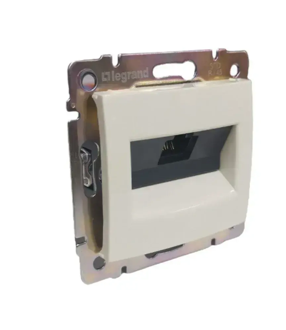 Розетка RG45 интернет Слоновая Кость Legrand Valena (774138) 1шт