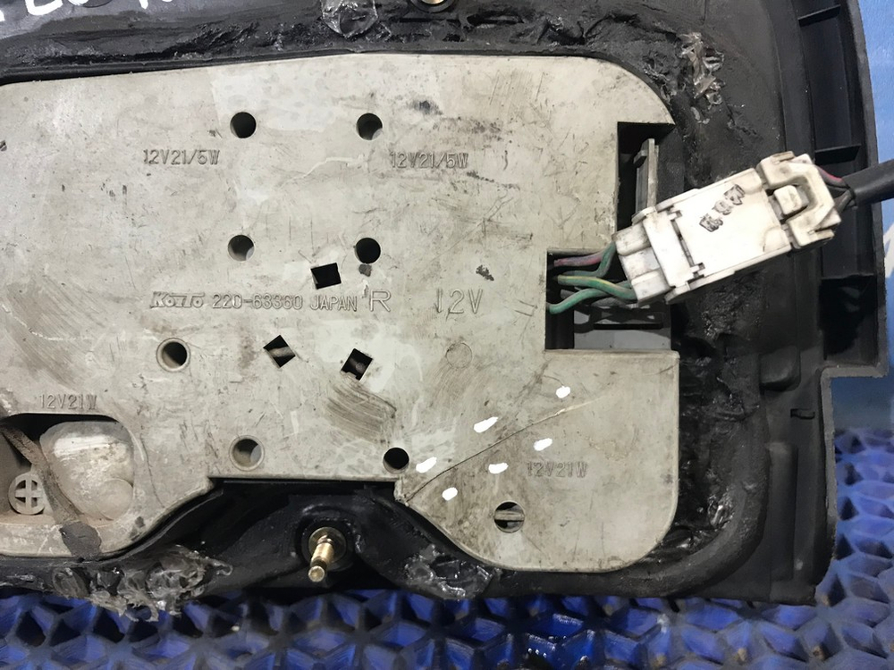 Стоп правый NISSAN BLUEBIRD 1993