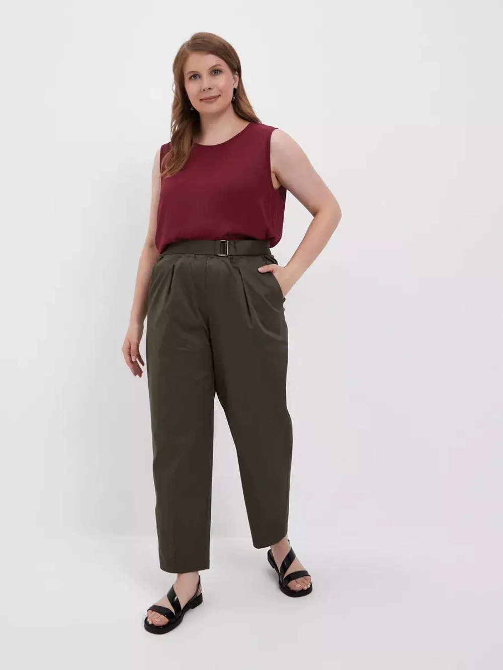 Брюки чинос с поясом