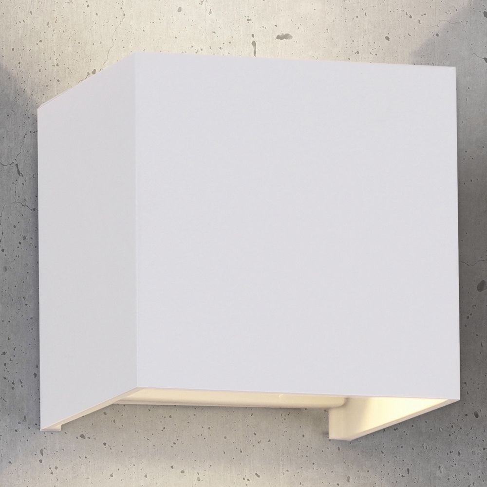 6521 Настенный уличный светильник DAVOS