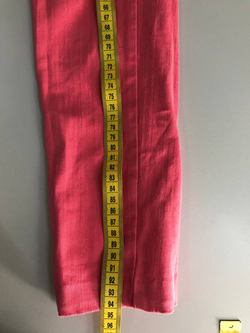 Джинсы Uniqlo розовые, маркировка 24/33, визуально 40 размер