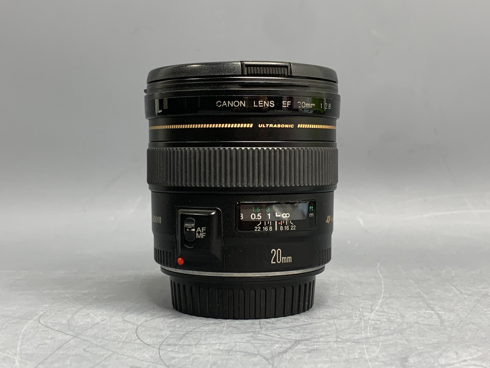 Canon EF 20mm 2.8 USM