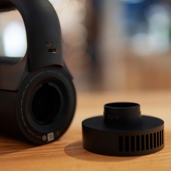 Автомобильный пылесос Xiaomi Mijia (MJXCQ01QW)