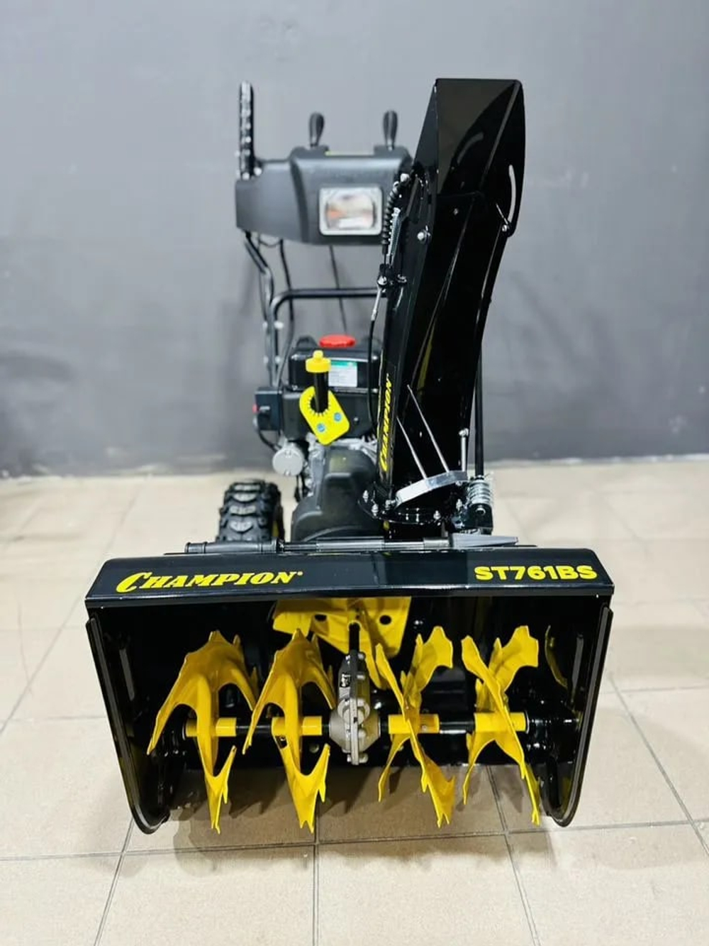 Снегоуборщик ЧЕМПИОН ST761BS
