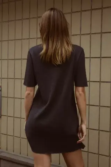 ZARA КОРОТКОЕ ПЛАТЬЕ ИЗ МЯГКОЙ ТКАНИ, ТЕМНЫЙ АНТРАЦИТ