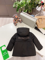 Пуховик Moncler