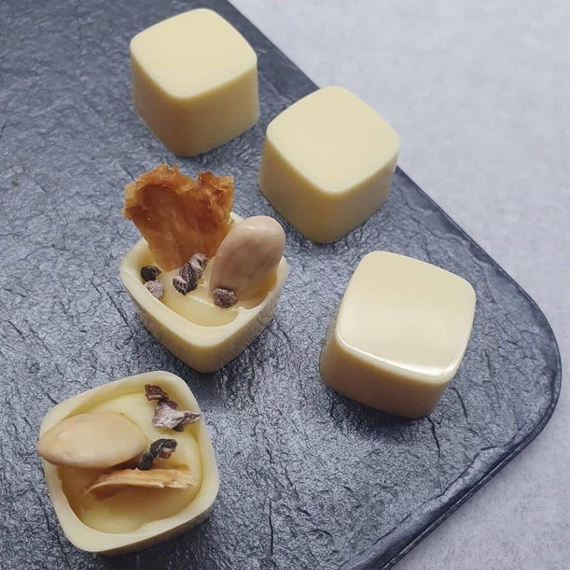 537 | Форма для шоколадных конфет &quot;Куб модерн&quot; (275*175мм)