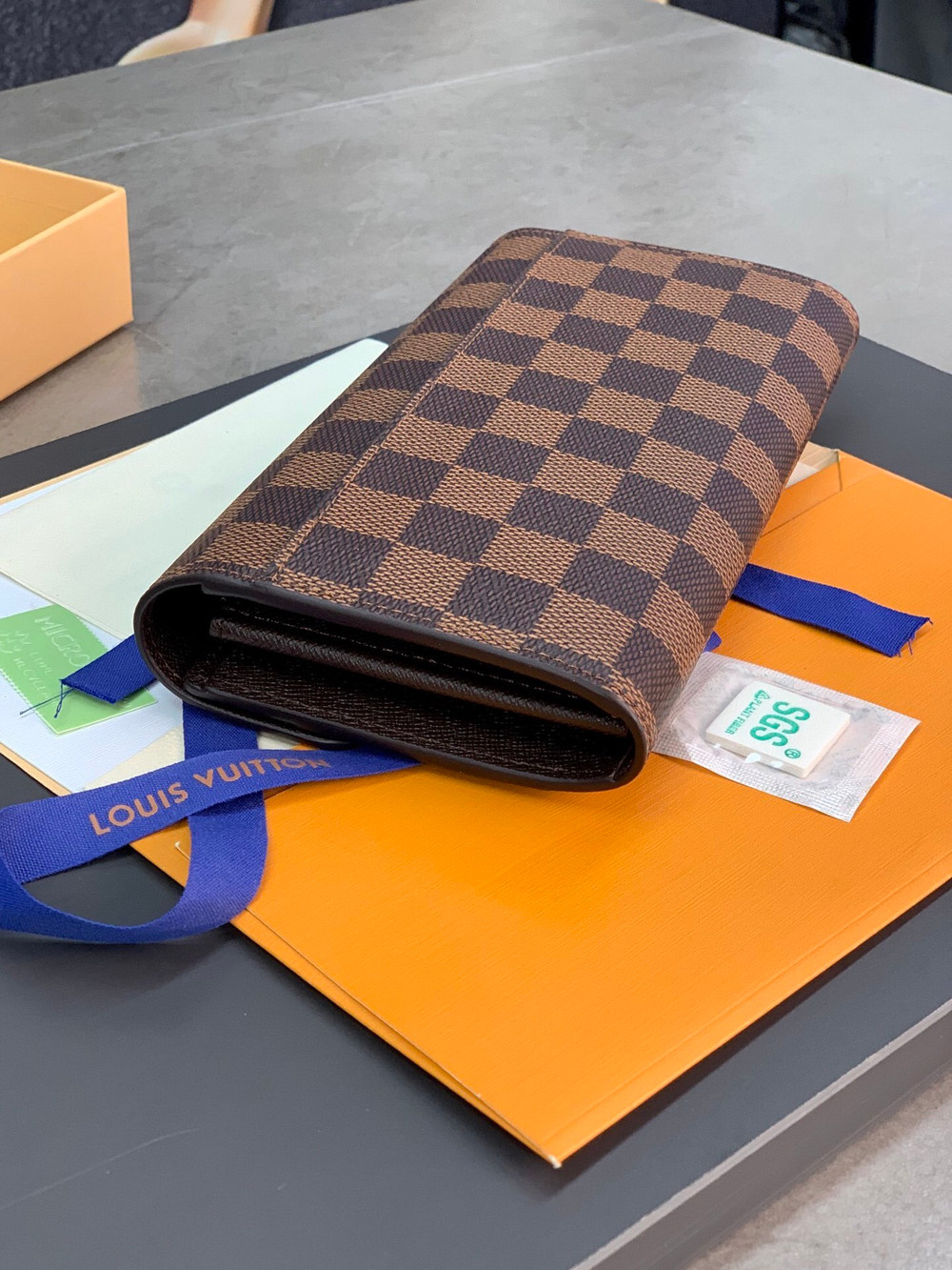 Louis Vuitton Sarah Wallet