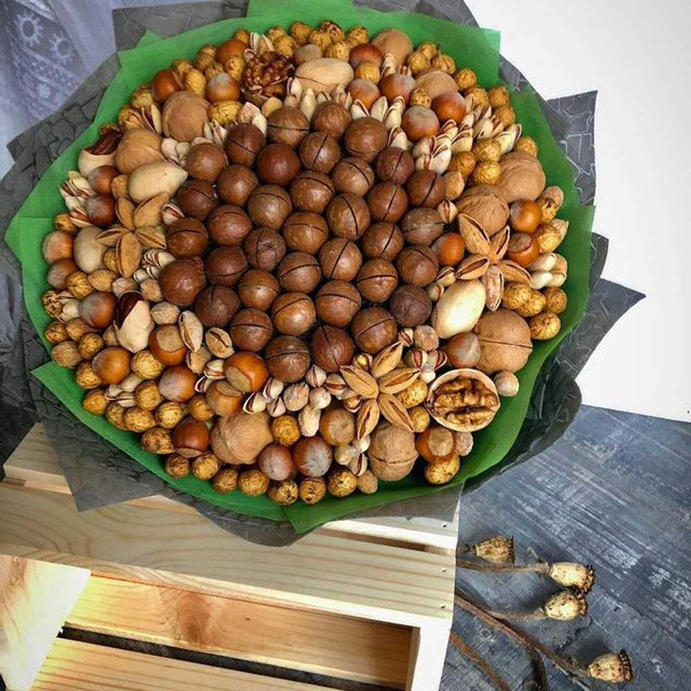 Ореховый букет