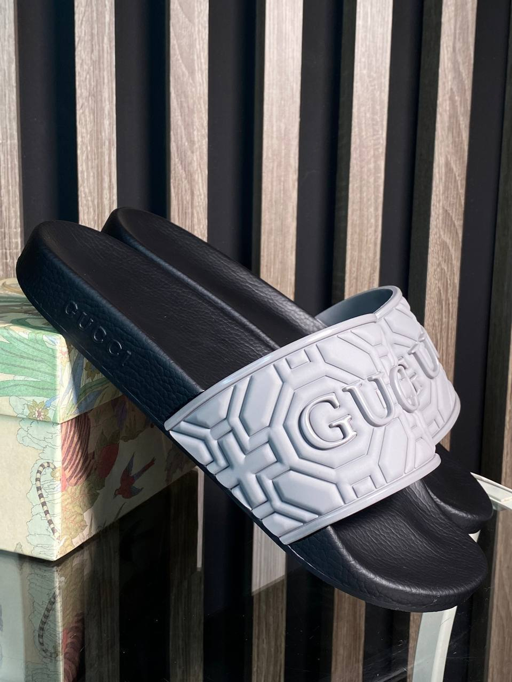 Шлепанцы Gucci