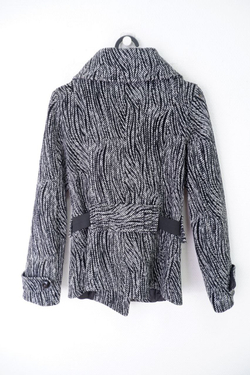 Пальто оригинальное 44 размер