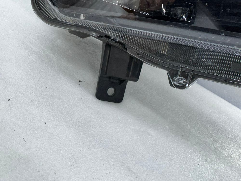 Передняя левая LED фара Wuling Starlight S (оригинал,)