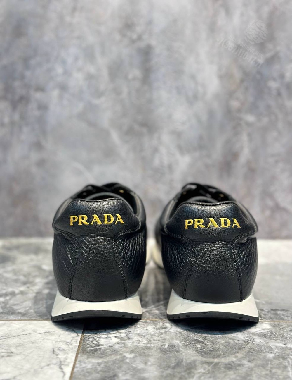 Кроссовки Prada