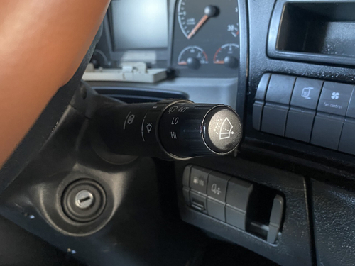 Переключатель подрулевой правый 2024г