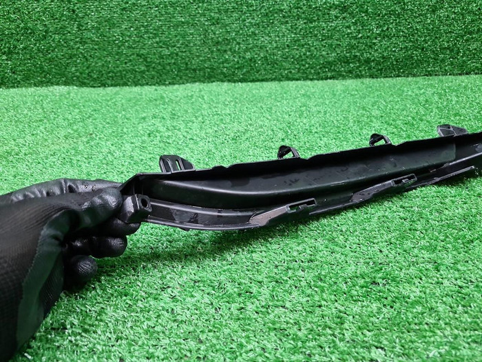 Накладка переднего бампера правая Lexus RX 4 19-22