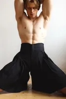 Черные шорты 