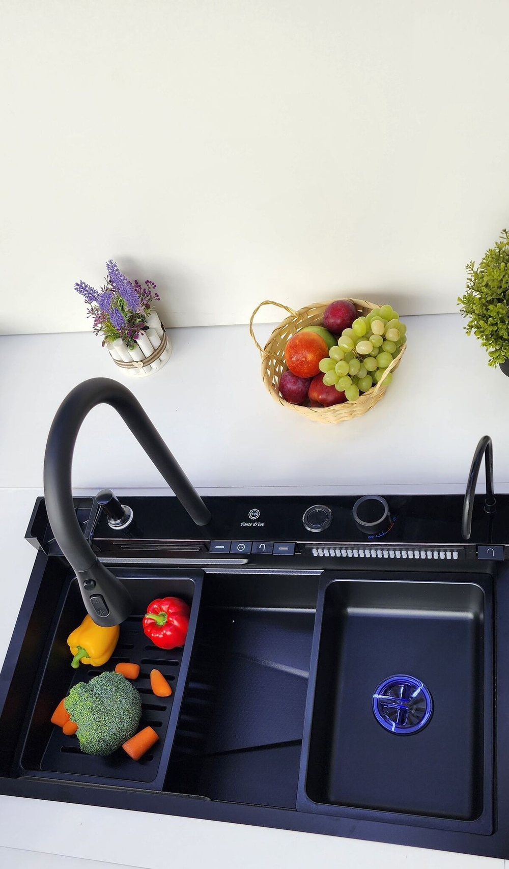 Многофункциональная кухонная мойка из нержавеющей стали BZ9951JS цвета Золотой