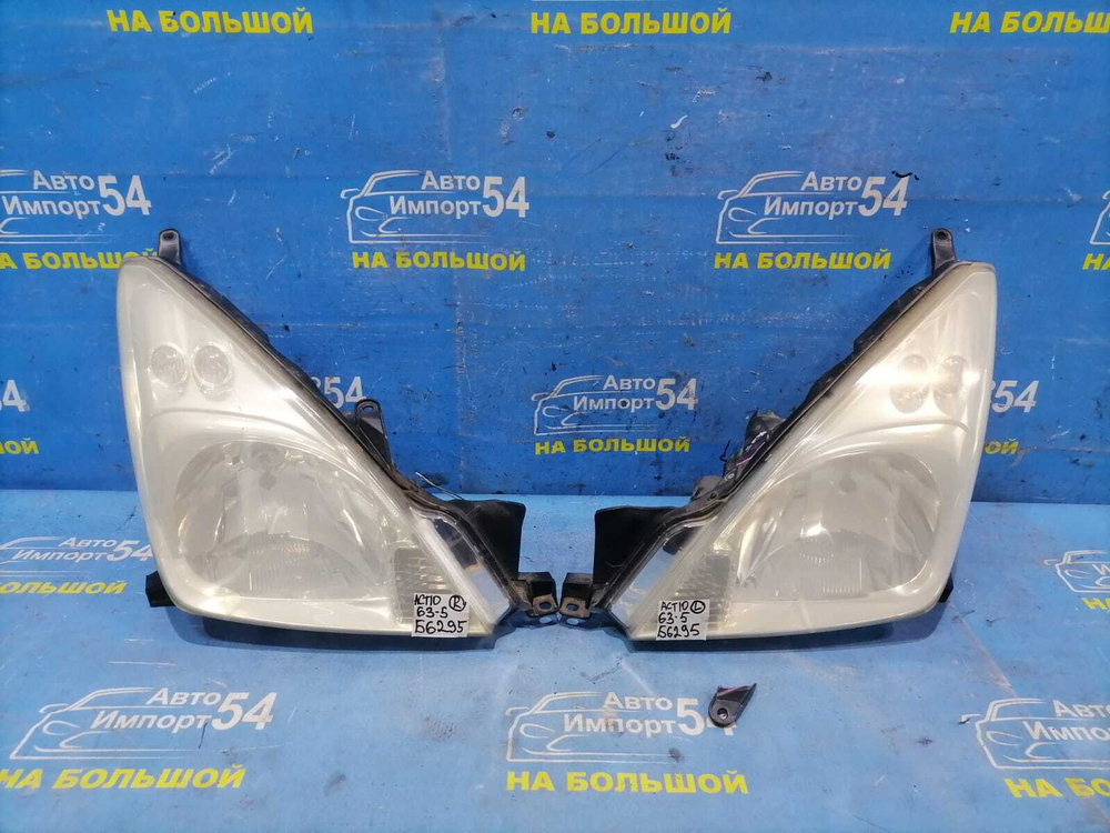 Фара передняя правая TOYOTA OPA 2002-2005
