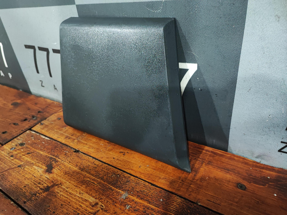 Накладка стойки правой Ducato, Jumper 3 06-нв Б/У Оригинал 1306893070