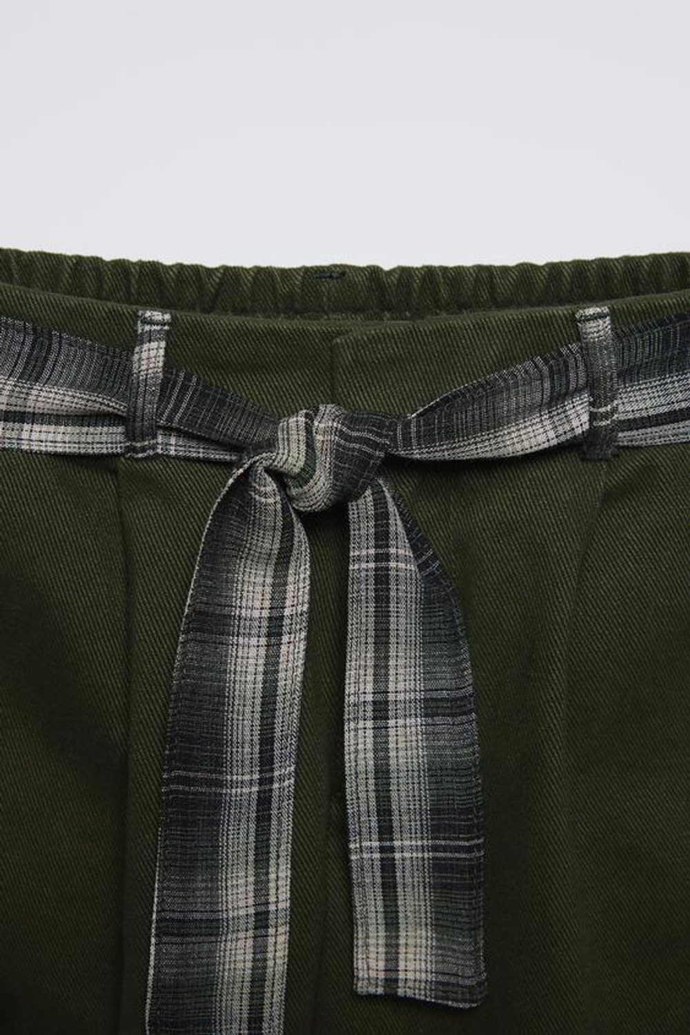 ZARA БРЮКИ В КЛЕТКУ С ПОЯСОМ, ЗЕЛЕНЫЙ