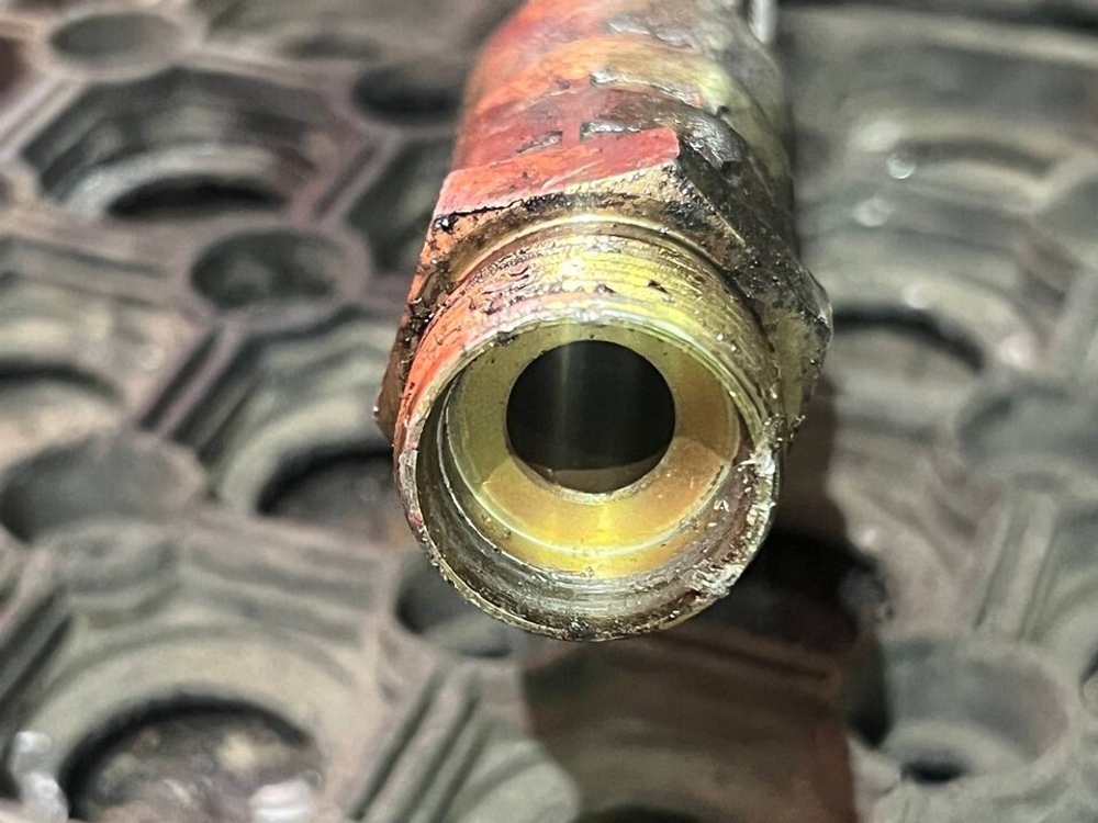 Трубка компрессора 2024г.