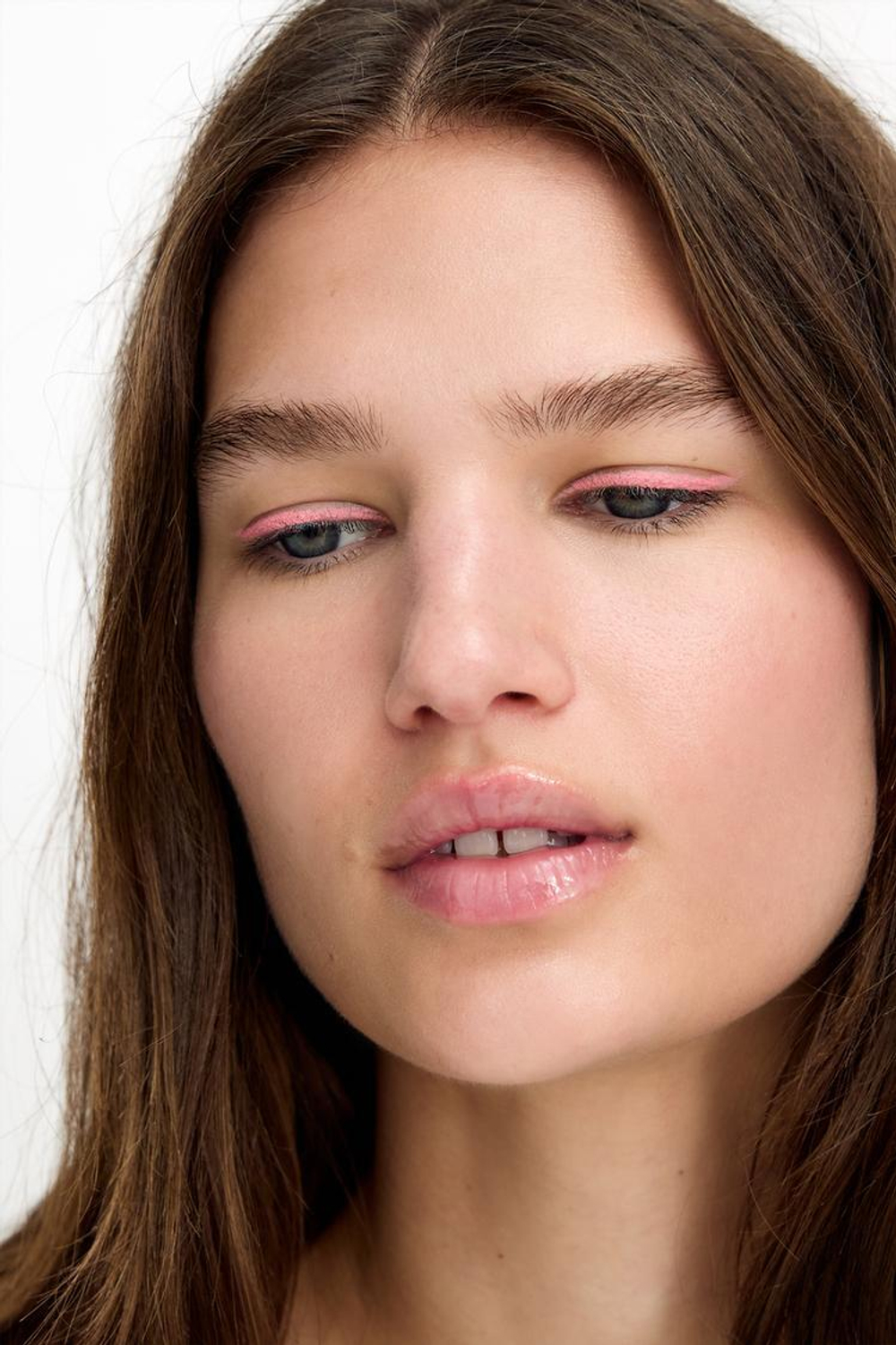 ZARA Подводка для глаз, розовый