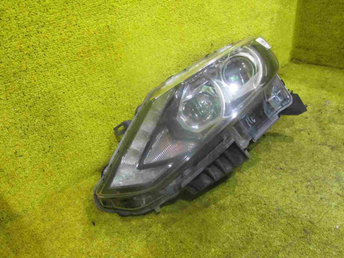 Битая Фара левая Nissan Qashqai J11 (2013-2019) галоген