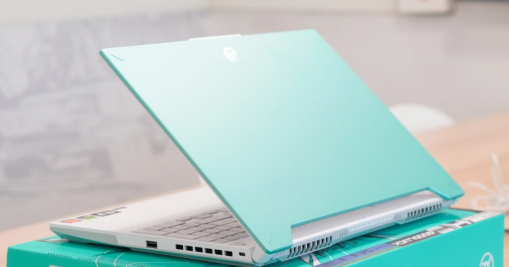 Игровой ноутбук ASUS TUF 4 (Tianxuan 4) FA507, R9-7940H, RTX4060, 16ГБ/1ТБ, 15.6" 165hz, Русская клавиатура+Русский Windows 11 Home, Синий-зелёный
