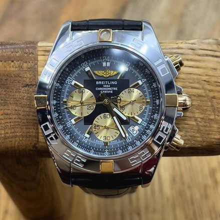 Часы Breitling