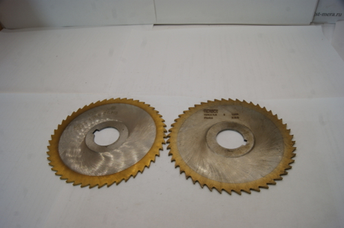 Фреза отрезная дисковая по металлу 125х2х27мм. z=48 Р6М5 СССР КИБ со шпонкой