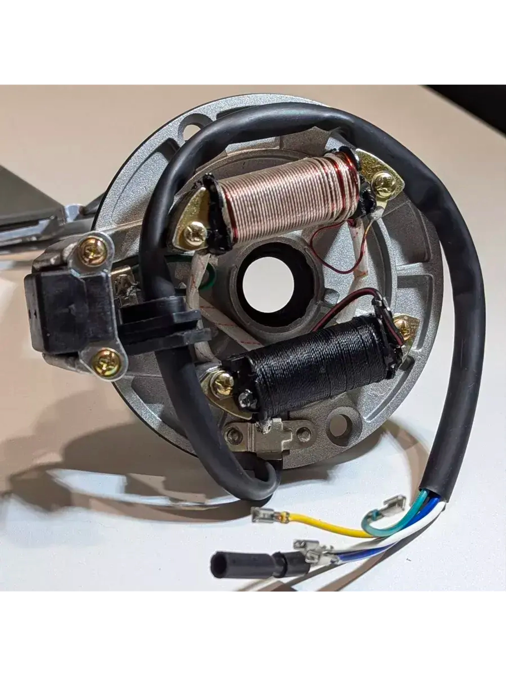 Статор генератора 152FMI 125см3